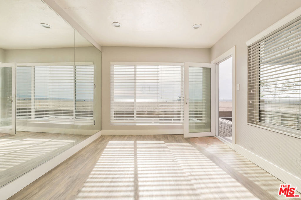 MLS #26661347 image #37