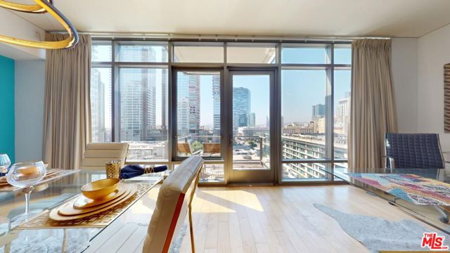 1100 Hope Street, Los Angeles, California 90015, 1 Bedroom Bedrooms, ,1 BathroomBathrooms,Condominium,For Sale,Hope,24425757