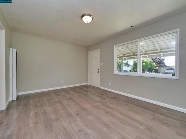 3922 May St, Sacramento, California 95838, 2 Bedrooms Bedrooms, ,1 BathroomBathrooms,Single Family Residence,For Sale,May St,41060458