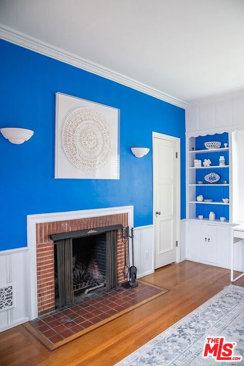3691 Aureola Boulevard, View Park CA: https://media.crmls.org/mediaz/fed9d1e4-7f85-488a-9349-3c0c6d93d75f.jpg