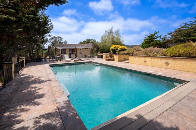 3225 Hillman Lane, Royal Oaks CA: https://media.crmls.org/mediaz/feda657d-f7e4-465a-a507-172bd9137739.jpg