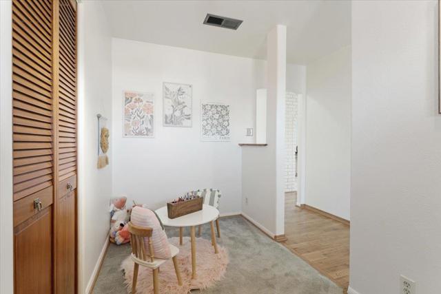 172 W Phillips Road, Watsonville CA: https://media.crmls.org/mediaz/fedaf26c-4391-4457-a7bf-0c532942d5ac.jpg