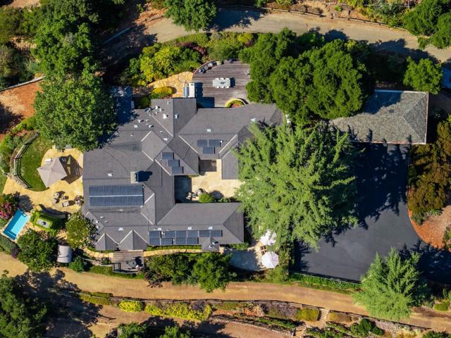15651 Kennedy Road, Los Gatos CA: https://media.crmls.org/mediaz/fedc7410-8cbc-4ca0-9d57-4c0b51606f61.jpg