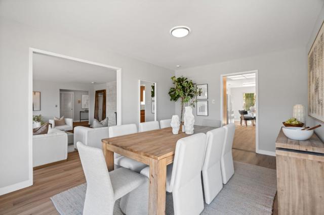 942 Viewridge Drive, San Mateo CA: https://media.crmls.org/mediaz/fedc7b22-3a42-4a54-8de8-abd5614aef43.jpg