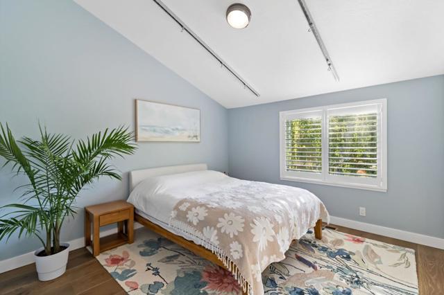 435 Alberto Way, Los Gatos CA: https://media.crmls.org/mediaz/fedd3a73-cdc9-4a4c-a2f1-bb41e0368c81.jpg