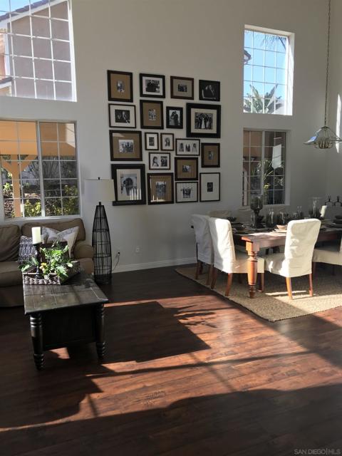 2054 Vintage Pl., Escondido CA: https://media.crmls.org/mediaz/fedf2103-82dd-4f84-9f01-ce68c229cbca.jpg