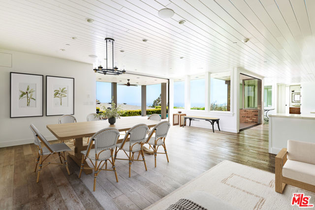 934 1st Street, Manhattan Beach CA: https://media.crmls.org/mediaz/fedf5dcf-1cf1-4820-b155-8905c2f9bc9b.jpg