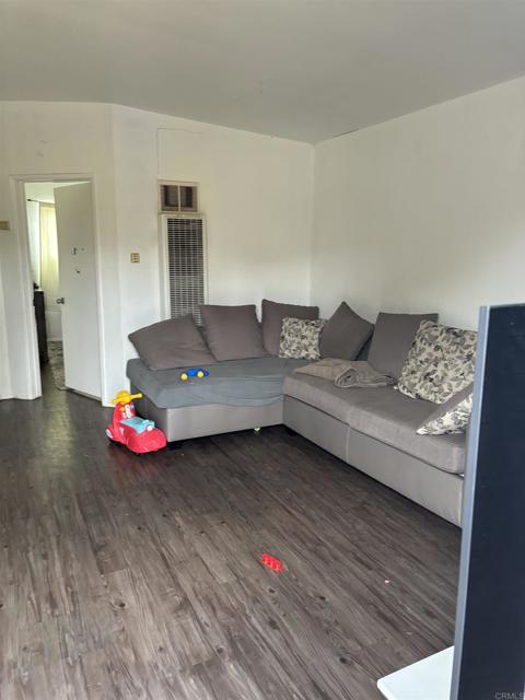 2458 Central Avenue, Spring Valley, California 91977, ,Residential Income,For Sale,Central Avenue,PTP2404193