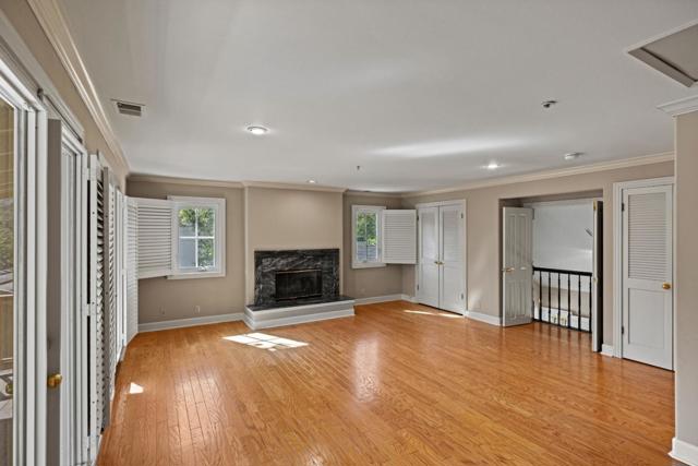 25401 Markham Lane,  CA: https://media.crmls.org/mediaz/fee35adf-4621-47b0-93b5-87cfe663a336.jpg