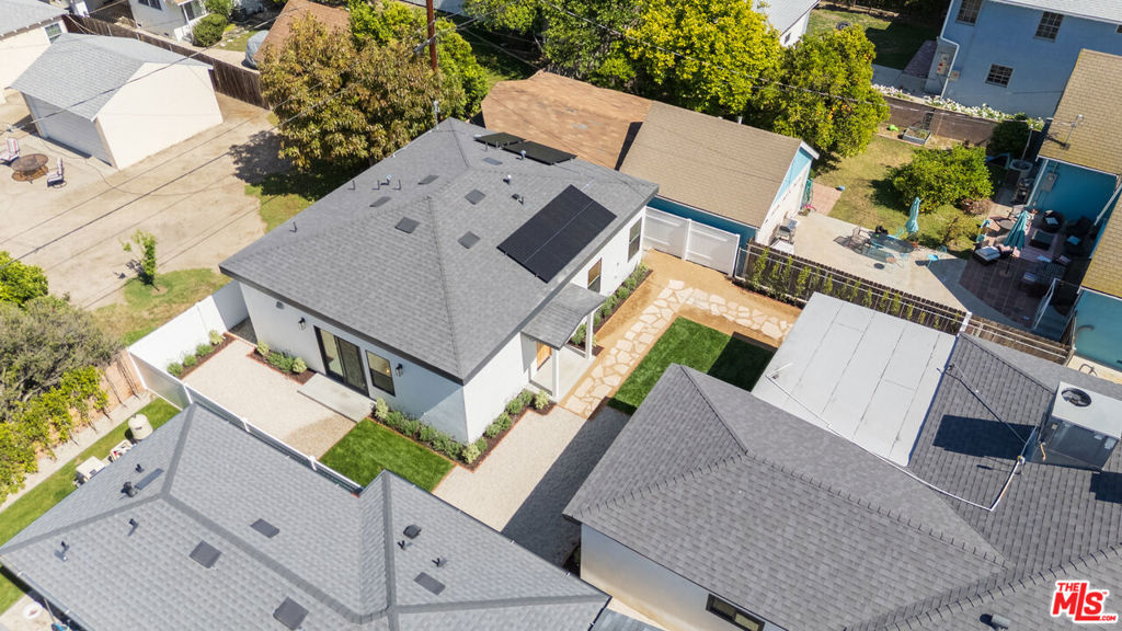 824 N Lima StreetBurbank image #44