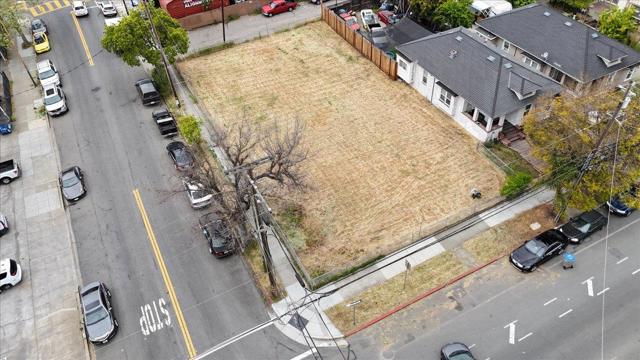 895 S 2nd Street, San Jose CA: https://media.crmls.org/mediaz/fee57187-4a78-4936-9748-529bc0ba3cd9.jpg