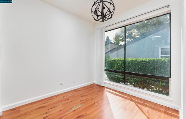 Image 7 of 23 For 1215 Kenwal Rd  D