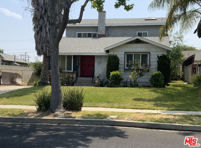 3820 Burnside Avenue, Los Angeles, California 90008, 4 Bedrooms Bedrooms, ,3 BathroomsBathrooms,Single Family Residence,For Sale,Burnside,24420481