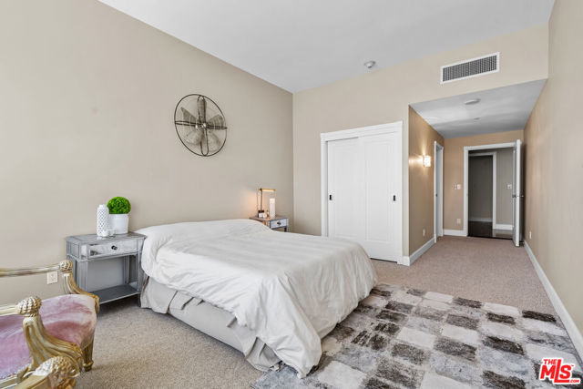 900 W Olympic Boulevard, Los Angeles CA: https://media.crmls.org/mediaz/fee83a0e-89cf-46ac-b91c-901725400332.jpg