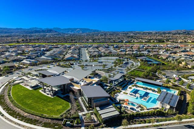 1514 Overpark Lane, Beaumont CA: https://media.crmls.org/mediaz/fee8f37a-aedd-4cc3-bd1e-eb2e74bed07a.jpg
