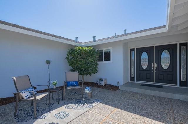 1244 La Mirada Drive, Salinas CA: https://media.crmls.org/mediaz/fee97b1e-dbf0-4b05-88ff-4fb493a44540.jpg