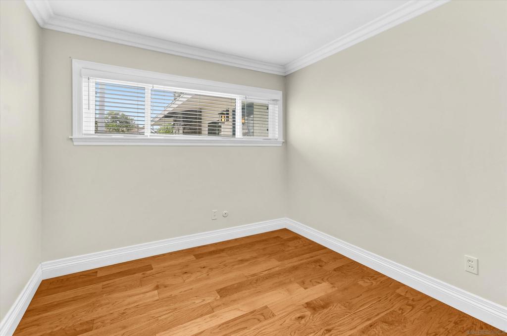 MLS #250036360SD image #17