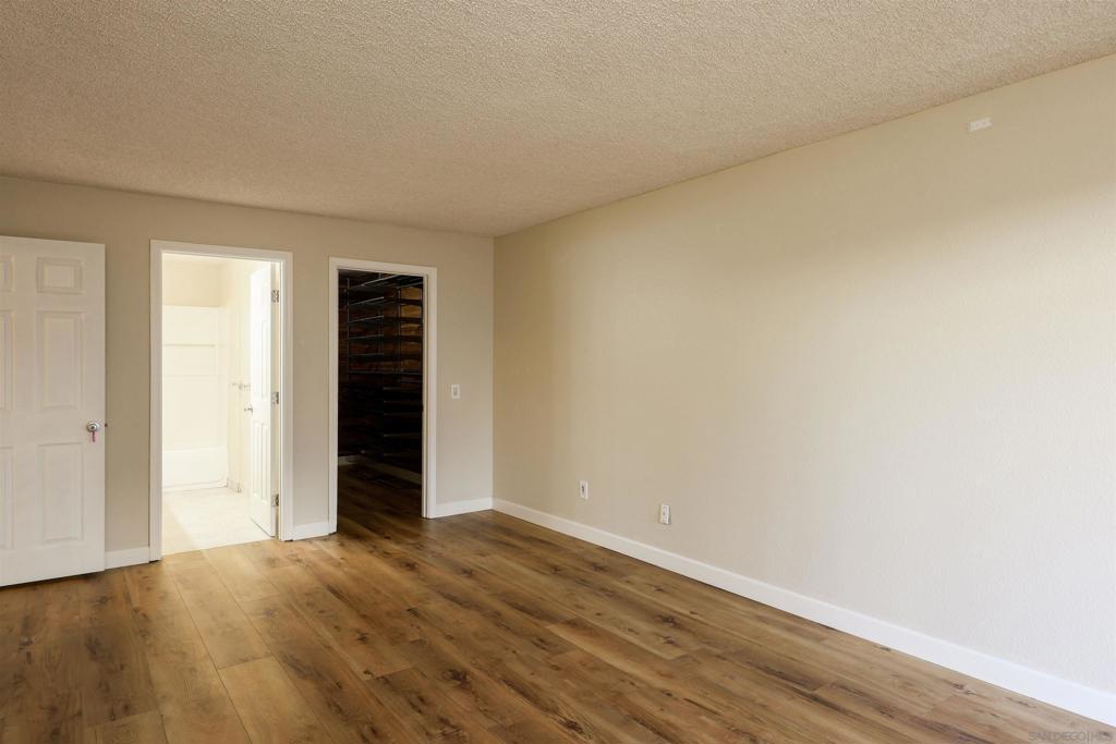 MLS #250035068SD image #16