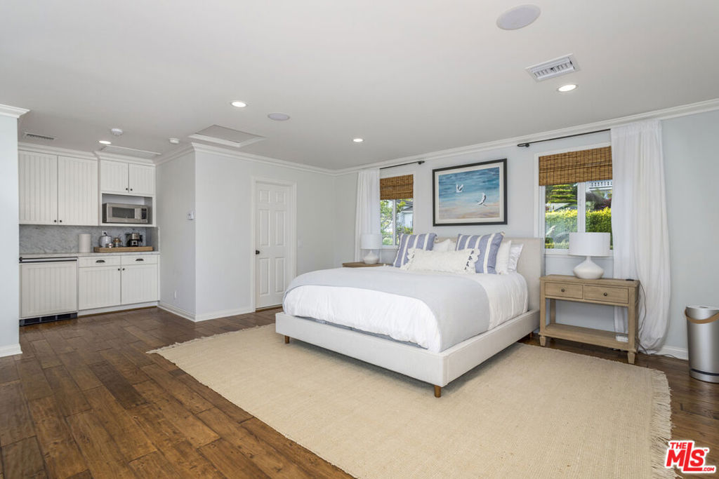 MLS #25517623 image #38