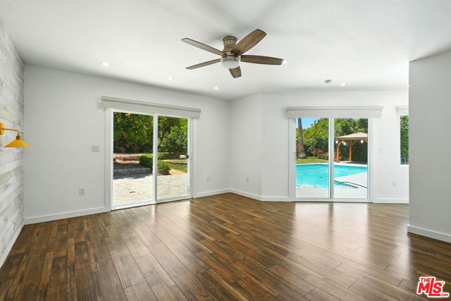 20616 Quedo Drive, Woodland Hills CA: https://media.crmls.org/mediaz/feee2ead-0d2c-4ddc-be2f-347698ef97ba.jpg