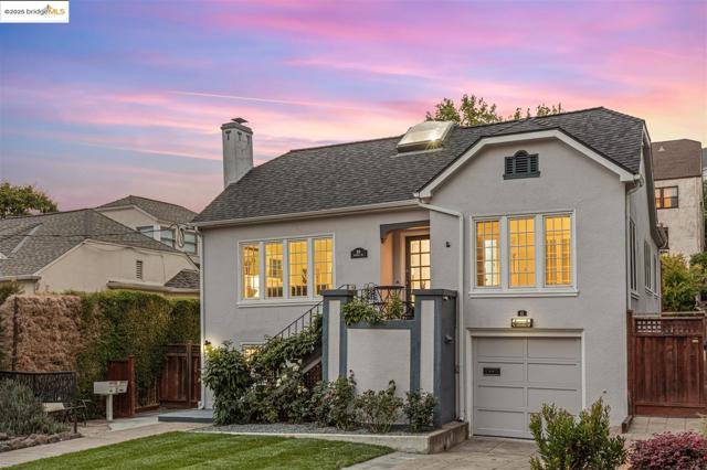 61 Wildwood Ave, Piedmont CA: https://media.crmls.org/mediaz/feee4a68-5cbe-48c2-9f65-01b04601e580.jpg