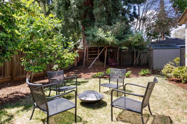 128 Cornell Road, Menlo Park CA: https://media.crmls.org/mediaz/feee6705-925a-40ec-86b4-f4ad430682d2.jpg