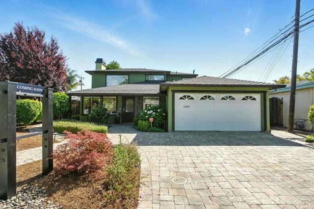 1943 Kentucky Street, Redwood City CA: https://media.crmls.org/mediaz/feef9e97-f318-4e11-9b62-62a254750f7f.jpg