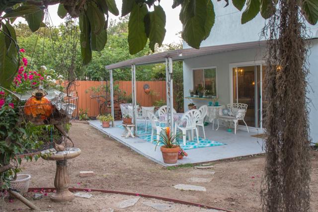 1682 Saddlehorn Drive, San Marcos CA: https://media.crmls.org/mediaz/fef13d8b-3be4-4bac-888f-0d91f78589fd.jpg