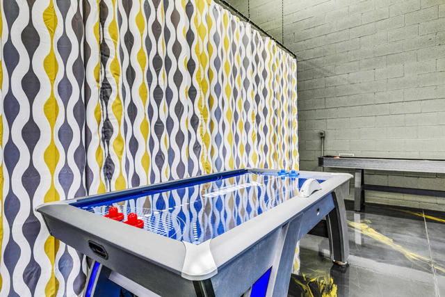 41370 Sparkey Way, Bermuda Dunes CA: https://media.crmls.org/mediaz/fef154f3-8017-4b5d-a026-d381efa1966f.jpg