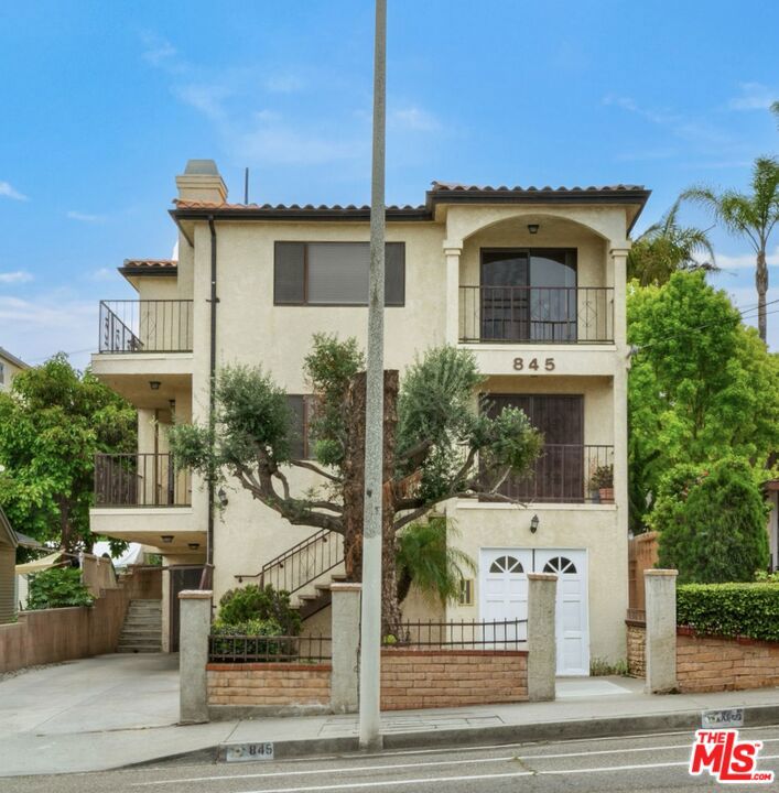 845 W 19th Street #1