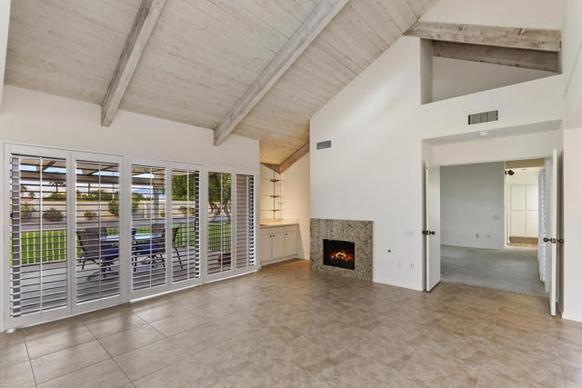425 Forest Hills Drive, Rancho Mirage CA: https://media.crmls.org/mediaz/fef4309a-b9e8-4f69-b215-c215e6e7e6b0.jpg