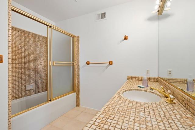 Detail Gallery Image 38 of 61 For 635 Nyes Pl, Laguna Beach,  CA 92651 - 4 Beds | 2/1 Baths