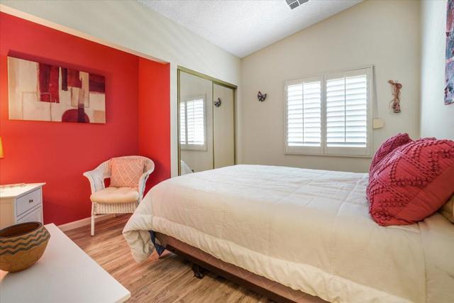 74276 Zircon E Circle, Palm Desert CA: https://media.crmls.org/mediaz/fef4a6db-f2f2-476f-a133-c2ae8ee8dc85.jpg