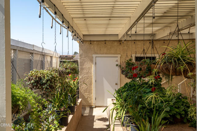 Detail Gallery Image 30 of 44 For 103 Poinsettia Gardens Dr, Ventura,  CA 93004 - 2 Beds | 2 Baths