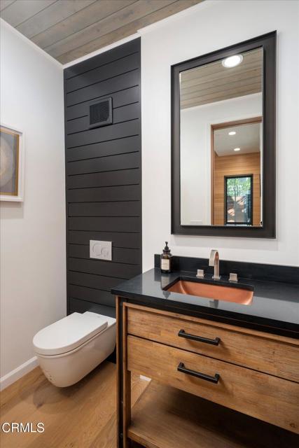 Detail Gallery Image 29 of 73 For 10747 Valleyheart Dr, Studio City,  CA 91604 - 4 Beds | 3 Baths