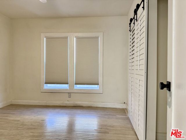 2927 S West View Street, Los Angeles CA: https://media.crmls.org/mediaz/fef637bf-a02b-4d5a-b619-1fcef612bc37.jpg