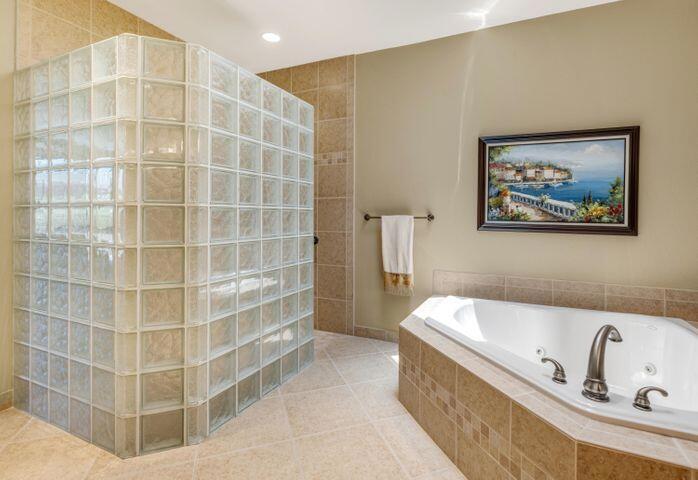 MLS #219138977DA image #30