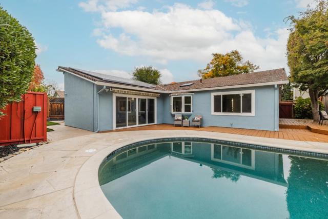 756 Acorn Court, San Ramon CA: https://media.crmls.org/mediaz/fef8a278-730b-4bd7-b792-e09ce78fc4a6.jpg