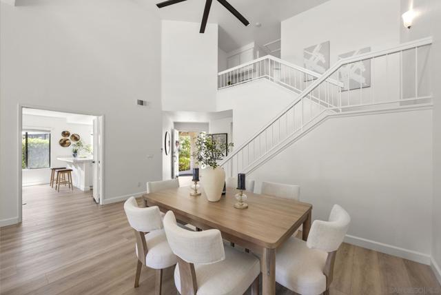 1894 Spyglass Cir, Vista CA: https://media.crmls.org/mediaz/fefa0665-4abe-4024-aa02-641ded1e0662.jpg