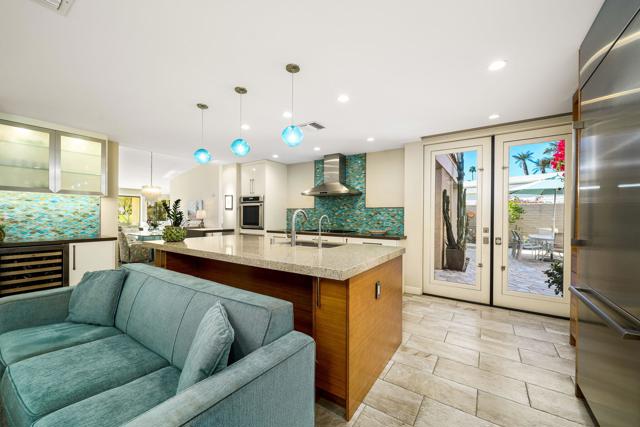 75653 Valle Vista Drive, Indian Wells CA: https://media.crmls.org/mediaz/fefb9fd6-f8a6-45d4-903e-19c80c560aa7.jpg