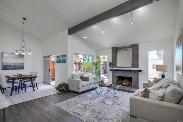 Detail Gallery Image 10 of 39 For 2230 Arborviate Ln, Spring Valley,  CA 91977 - 3 Beds | 2 Baths