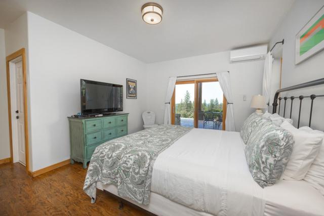 Image 60 of 109 For 2081 Ponderosa Way