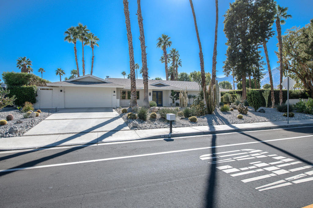 MLS #219137997DA image #3