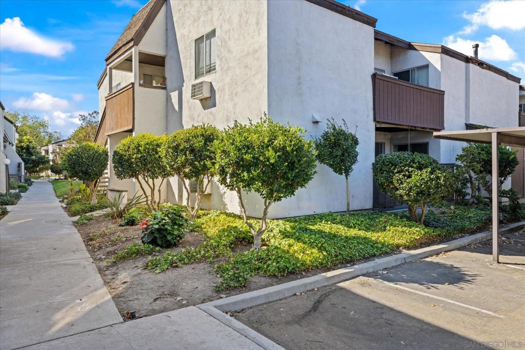 8069 Caminito De Pizza - photo 19