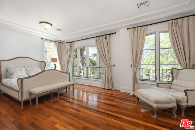 Image 25 of 38 For 919 Gretna Green Way