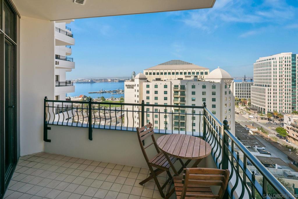 700 Harbor - photo 18