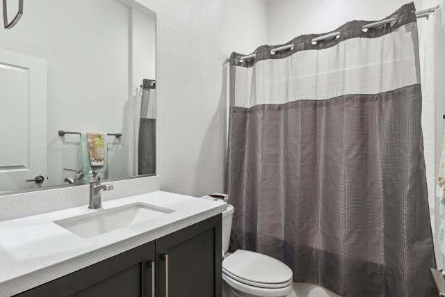 Image 25 of 75 For 82740 Timber Creek Way