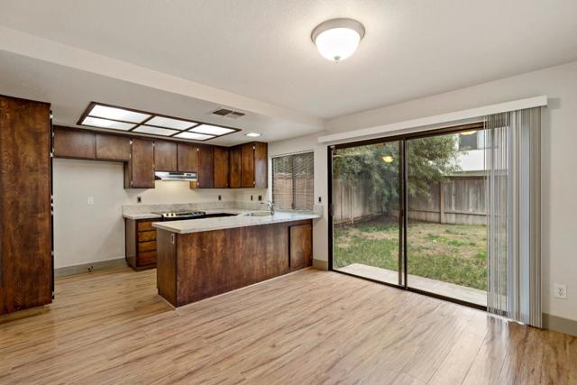 Image 23 of 61 For 2288 Sandcastle Way