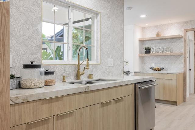 1367 Cordelia Ave, San Jose CA: https://media.crmls.org/mediaz/ff0476ac-3805-4dc4-9301-3b8e3354036b.jpg