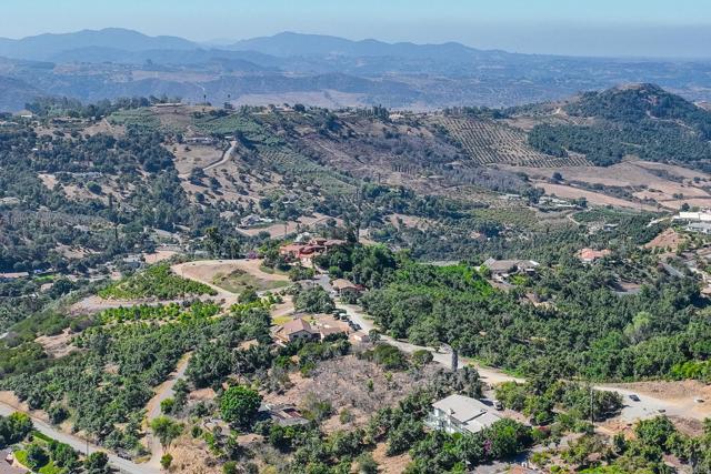 0 Wilt Road, Fallbrook CA: https://media.crmls.org/mediaz/ff048099-0255-42d5-9630-fc8eb6e9f3da.jpg